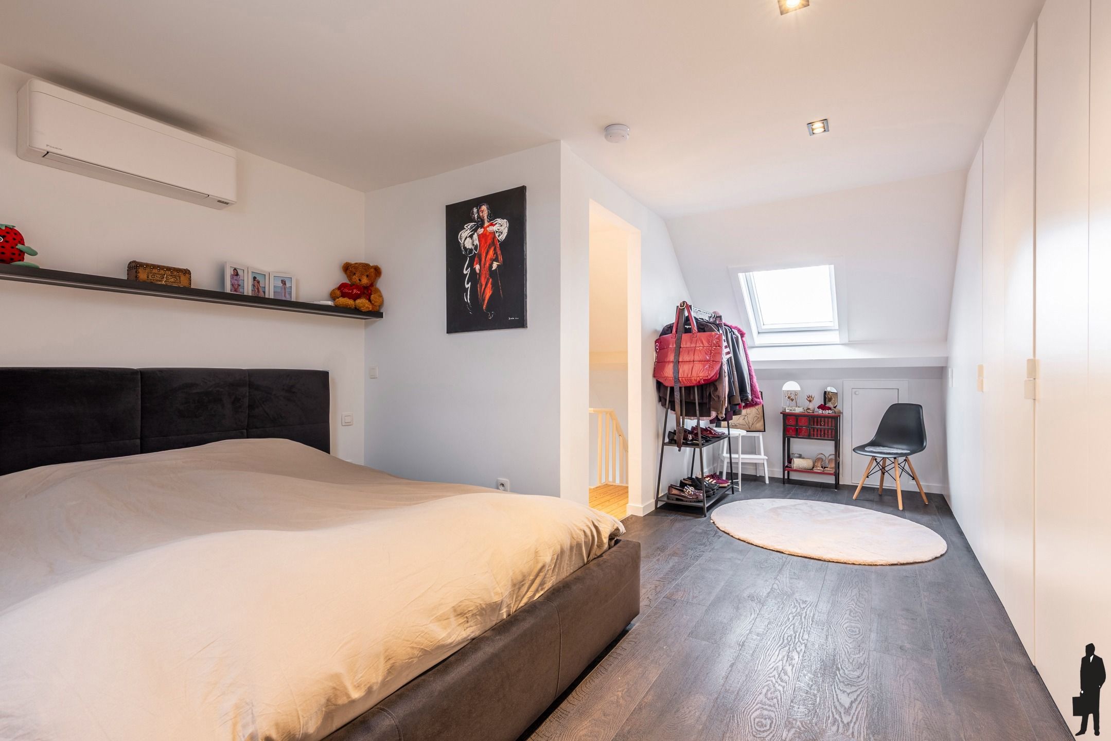 Instapklare stadswoning met diepe tuin en garage. foto 17