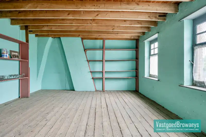 Authentieke hoeve met veel potentieel voor cohousing of creatieve invulling foto 15