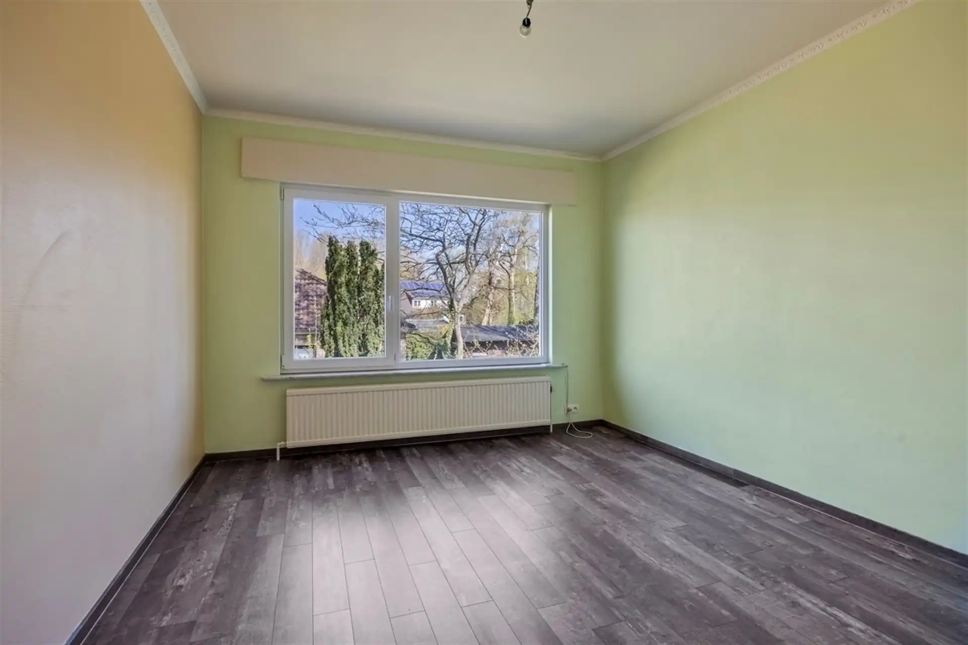 Ruime gerenoveerde villa met 4 slaapkmaers in residentiele wijk foto 11