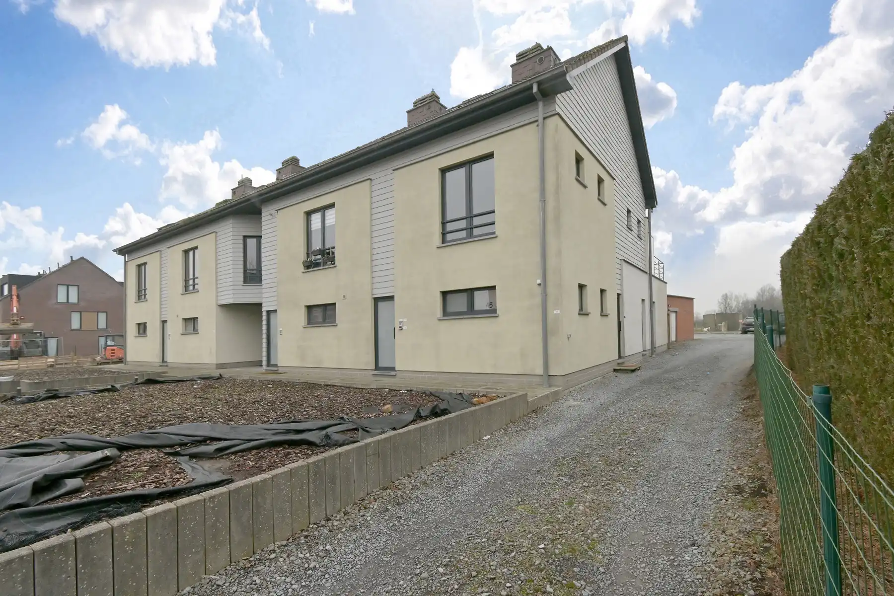 Instapklaar gelijkvloers appartement met garage te Wetteren foto 11