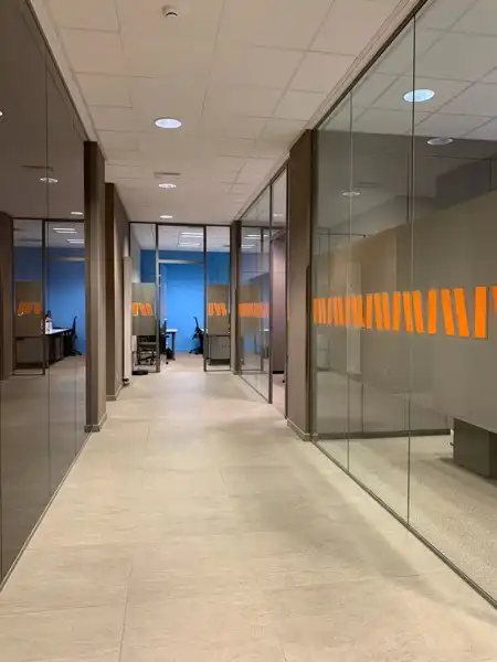 Instapklaar handelsgelijkvloers Te Huur en Te Koop foto 27