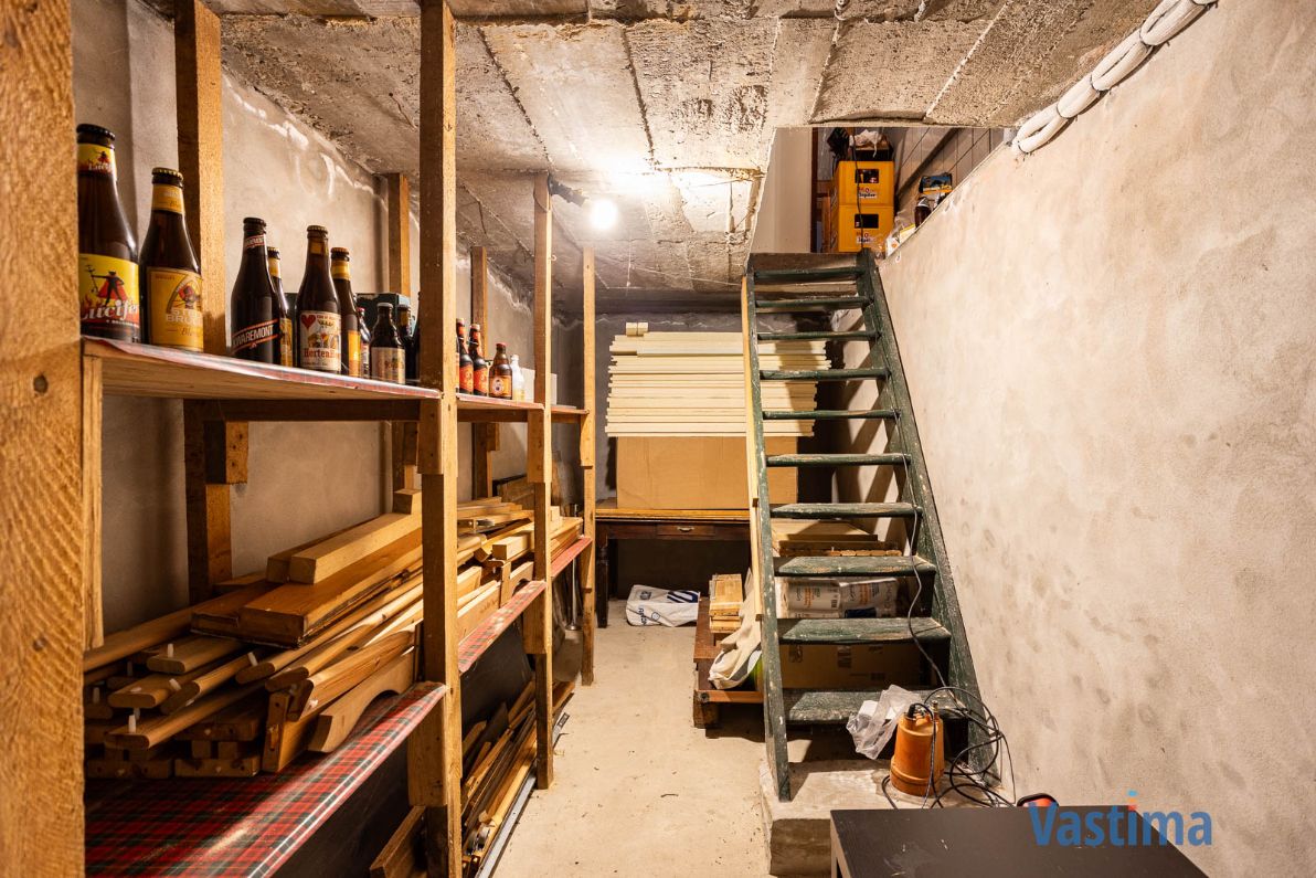 Te renoveren, halfopen woning met zuid gerichte tuin foto 21