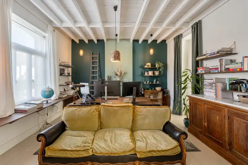 Unieke, energiezuinige herenwoning met karakter op 36are foto 9