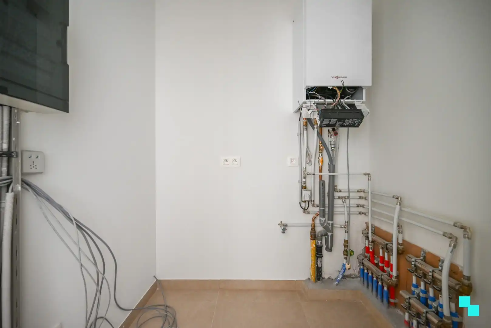 Energiezuinig penthouse met zonneterras te Izegem foto 26