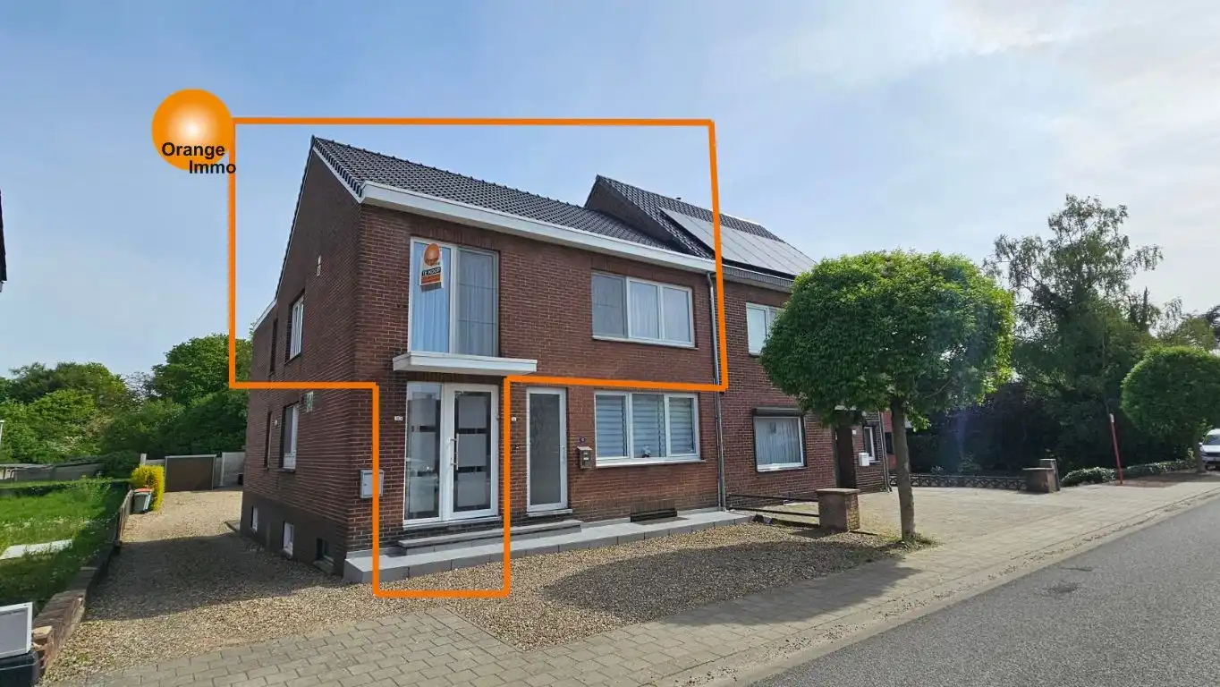 Appartement te koop foto {{pictureIndex}}