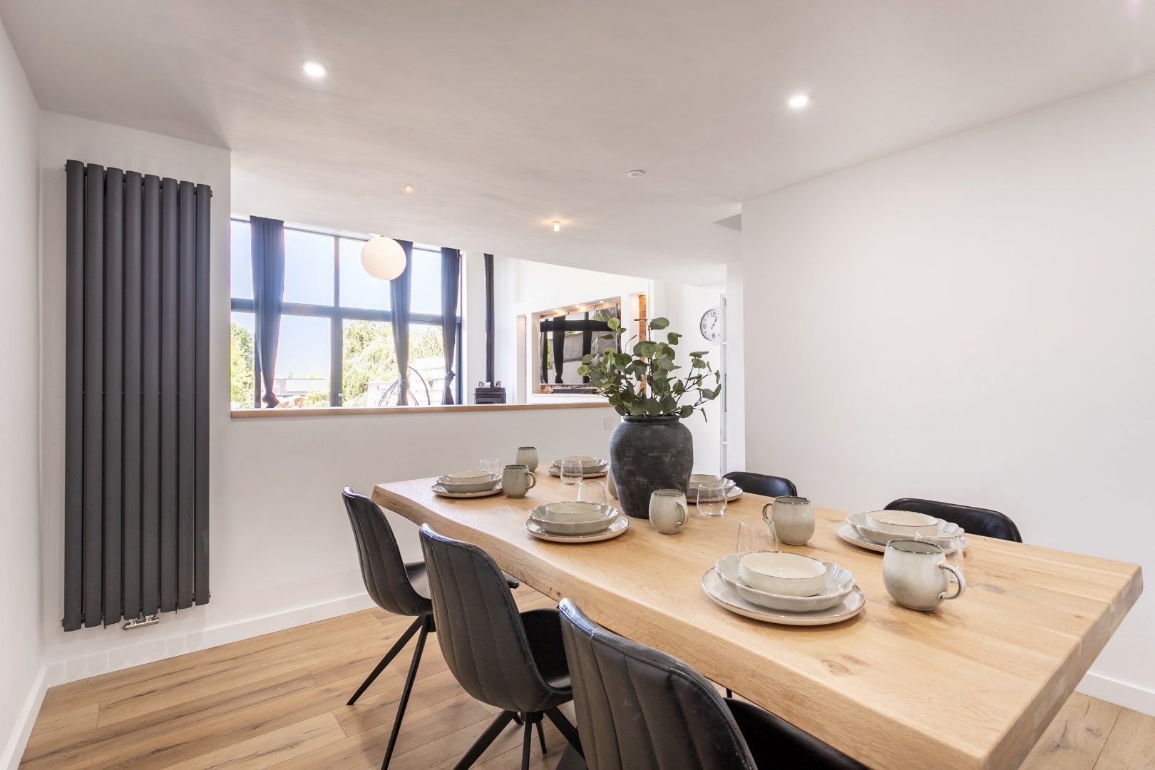 Ruime en energiezuinige (EPC A) woning met 5 slaapkamers, bureau, garage en tuin foto 8