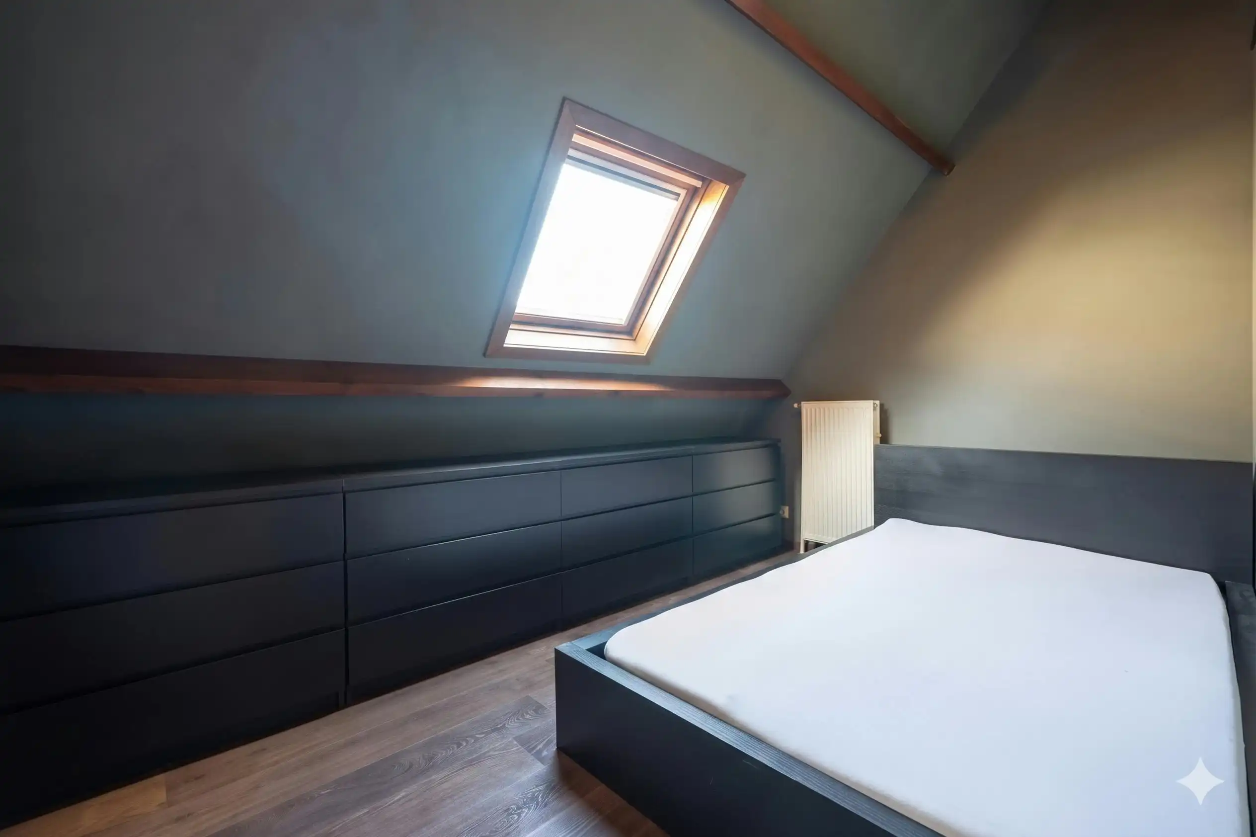 Veelzijdige opbrengsteigendom of woning in Gent te koop! foto 15