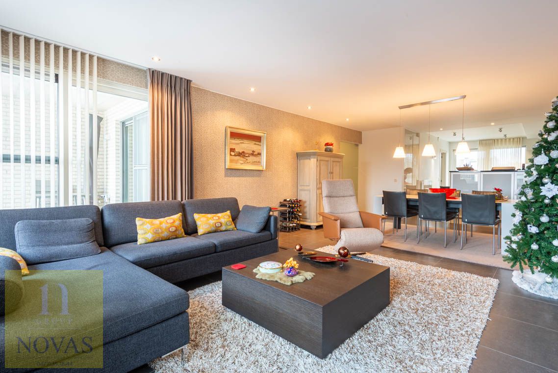 Toplocatie in Lommel, 2 slaapkamers, 33m² over 2 terrassen, heel luxueus foto 6