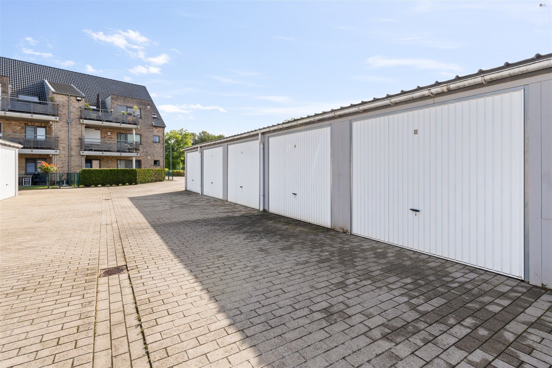 Dakappartement met 2 slaapkamers en garagebox foto 17