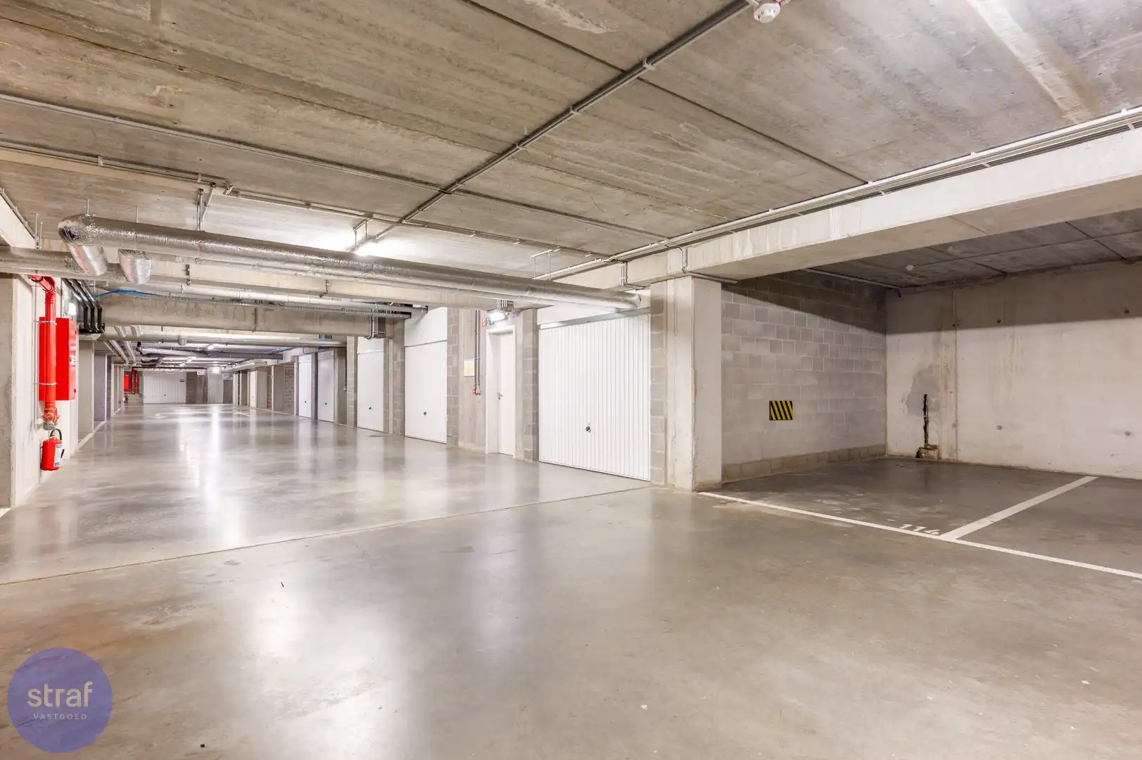 Twee slaapkamers, autostaanplaats, Galgenweel én hartje Antwerpen op één plek foto 14