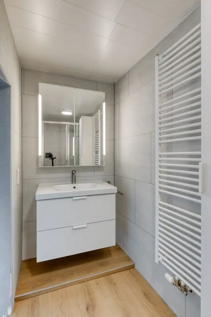 Gerenoveerde woning met 3 slaapkamers! foto 9