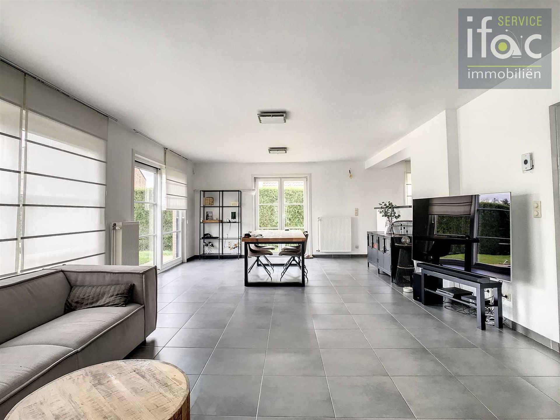 Geweldig gelegen Villa met 5 slaapkamers foto 7