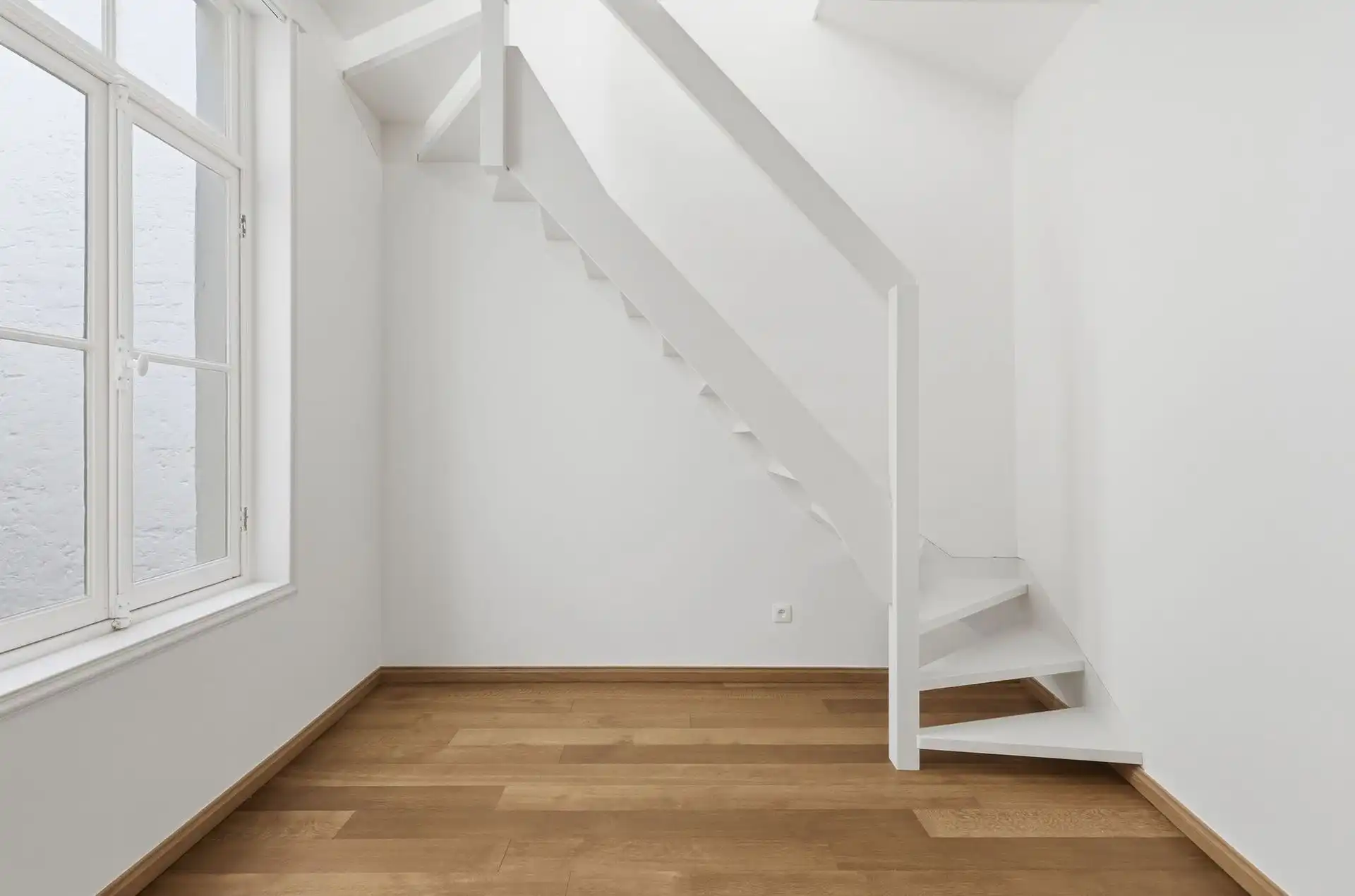 Duplex / Mooi gerenoveerd  foto 10