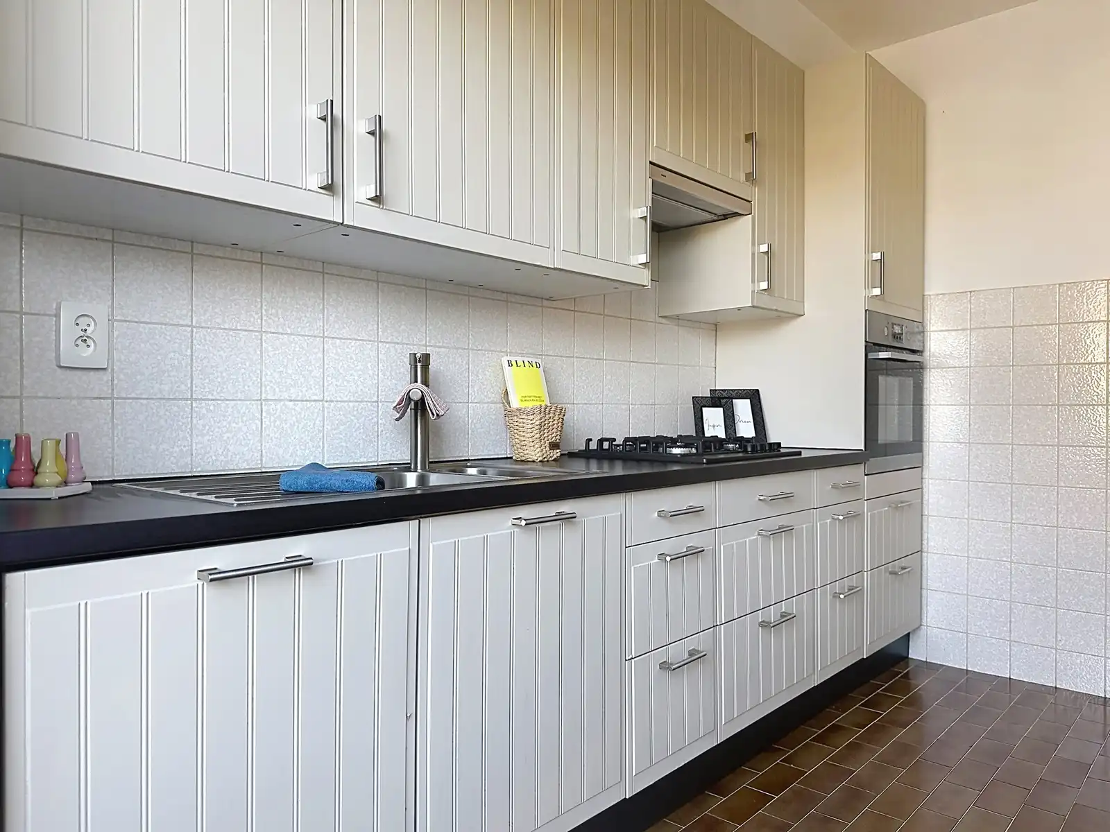 Instapklaar appartement met EPC-label A, rustig gelegen en op een steenworp van het centrum! foto 8