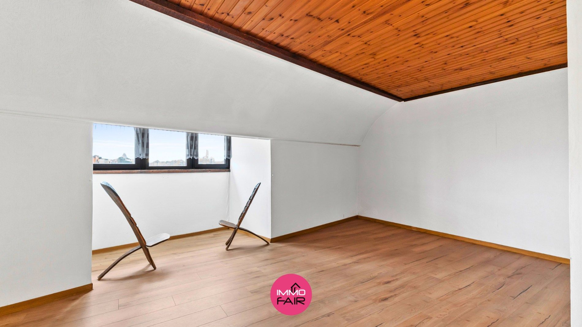 Renovatiewoning op wandelafstand van hartje Tongeren! foto 6