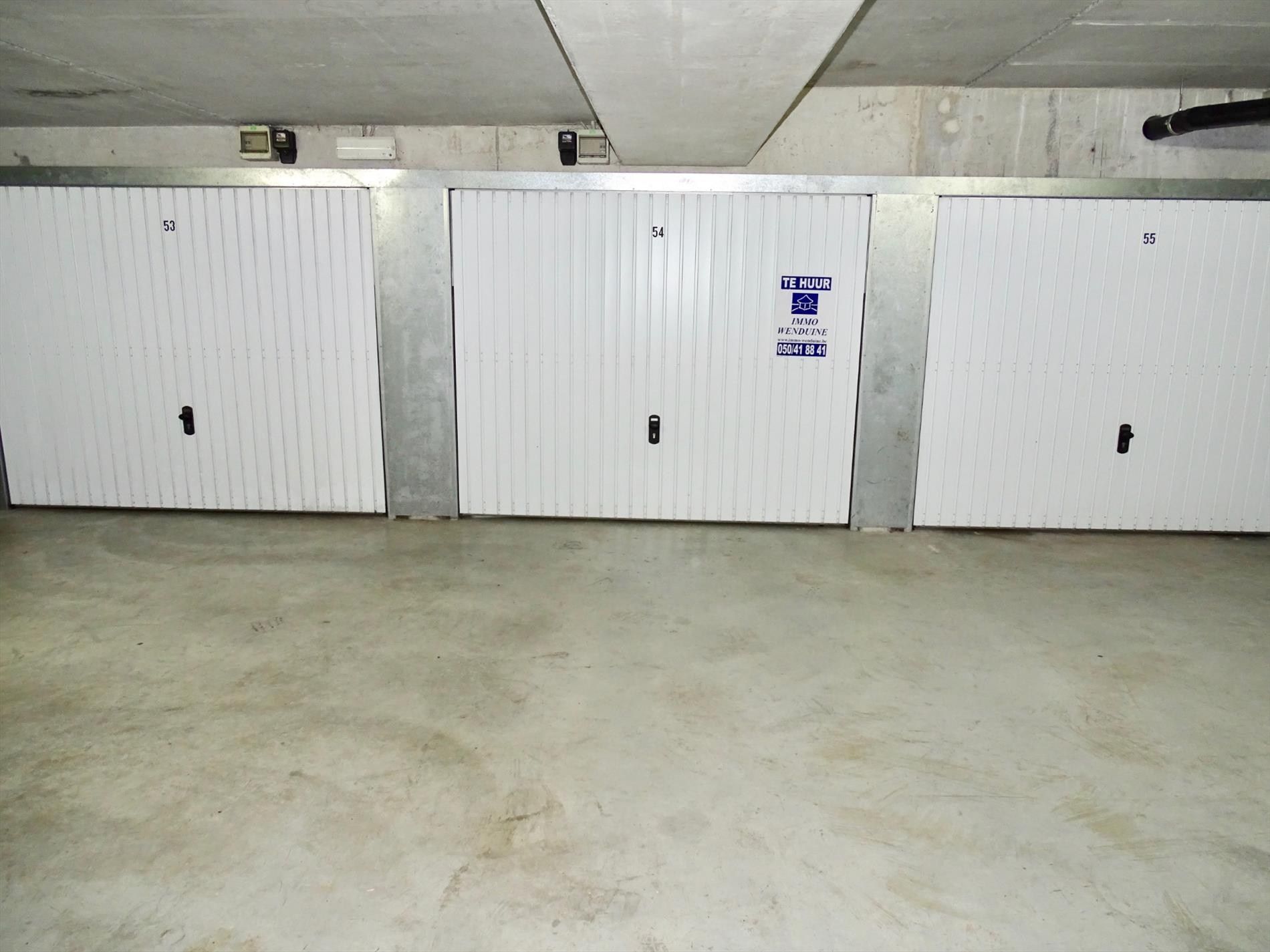 Gesloten garagebox - vlakbij de Zeedijk foto 4