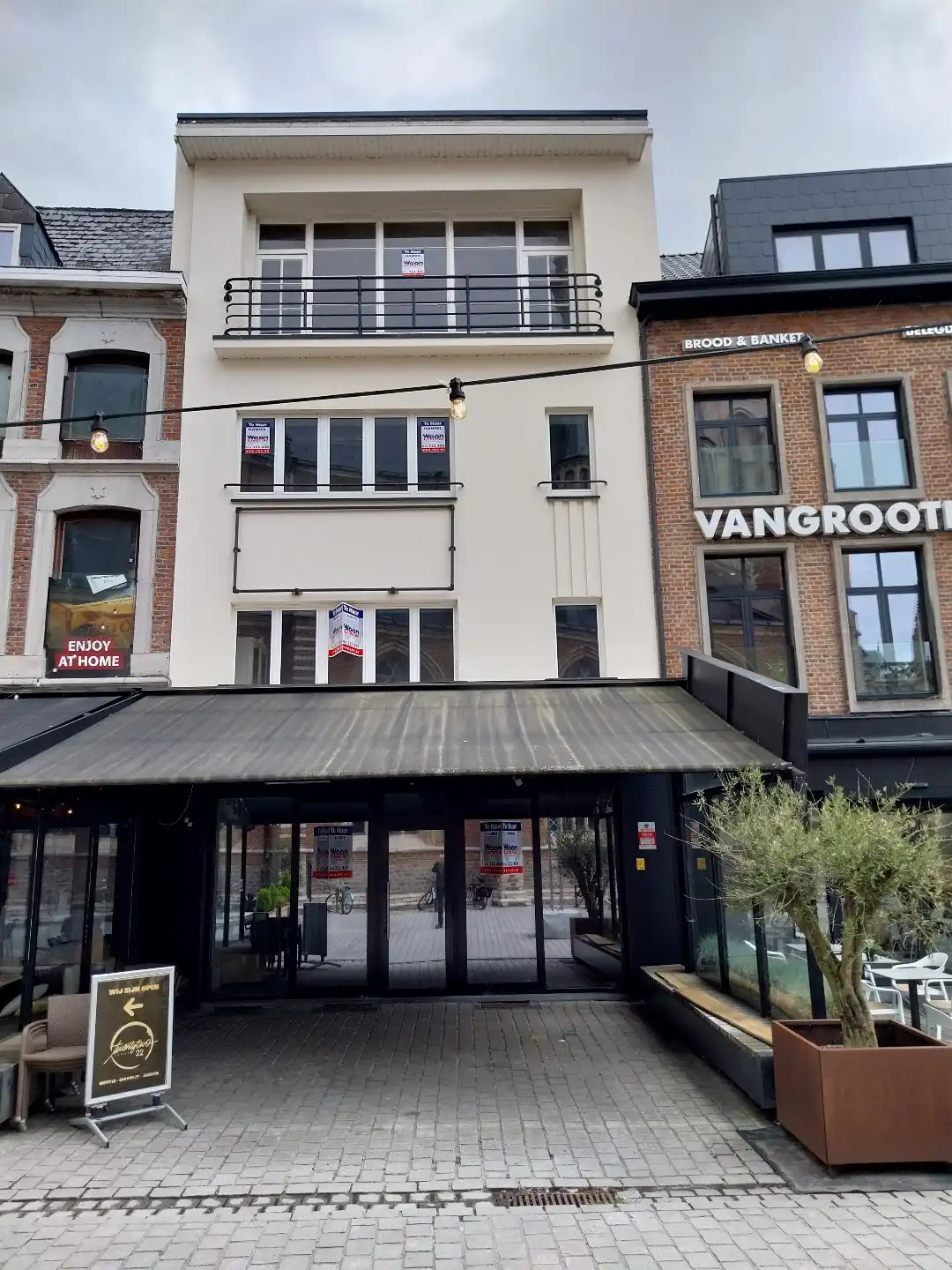 Commerciële ruimte te huur Heilig-Hartplein 3 - - 3800 Sint-Truiden