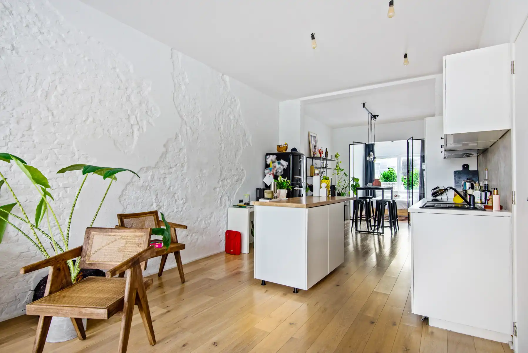 Ruim en luxueus appartement met 2 kamers  foto 8
