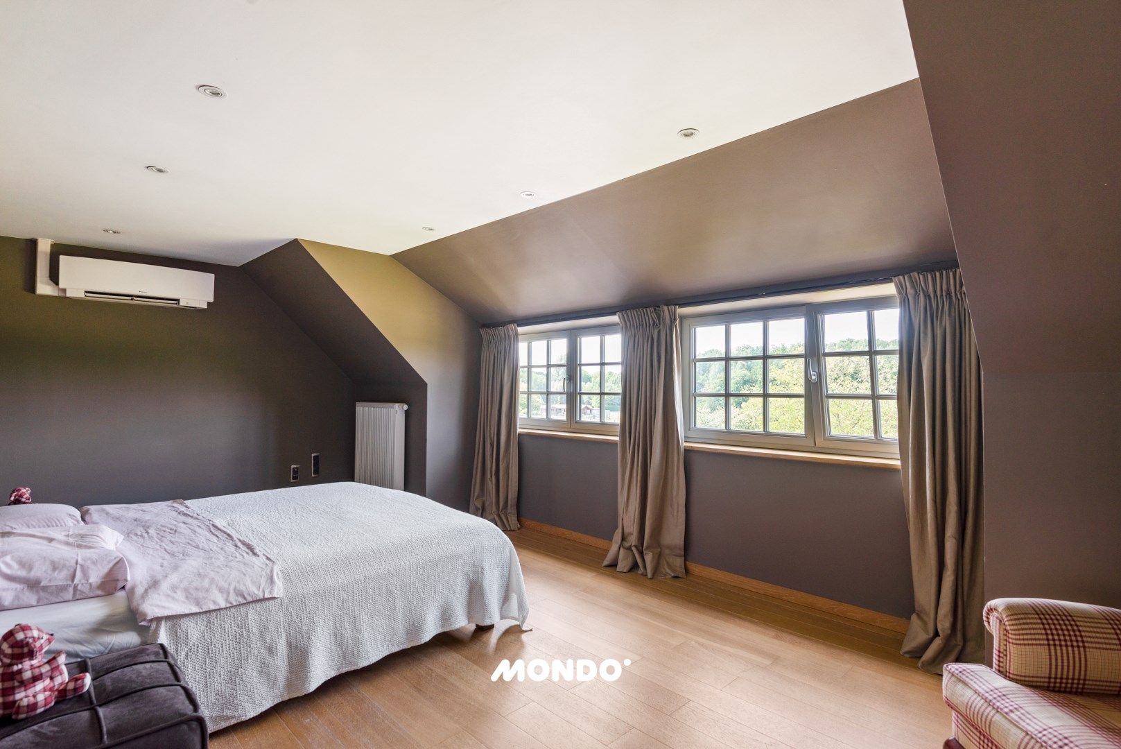 Exclusieve villa met 5 slaapkamers op 5000 m² in een oase van rust in Meise foto 21