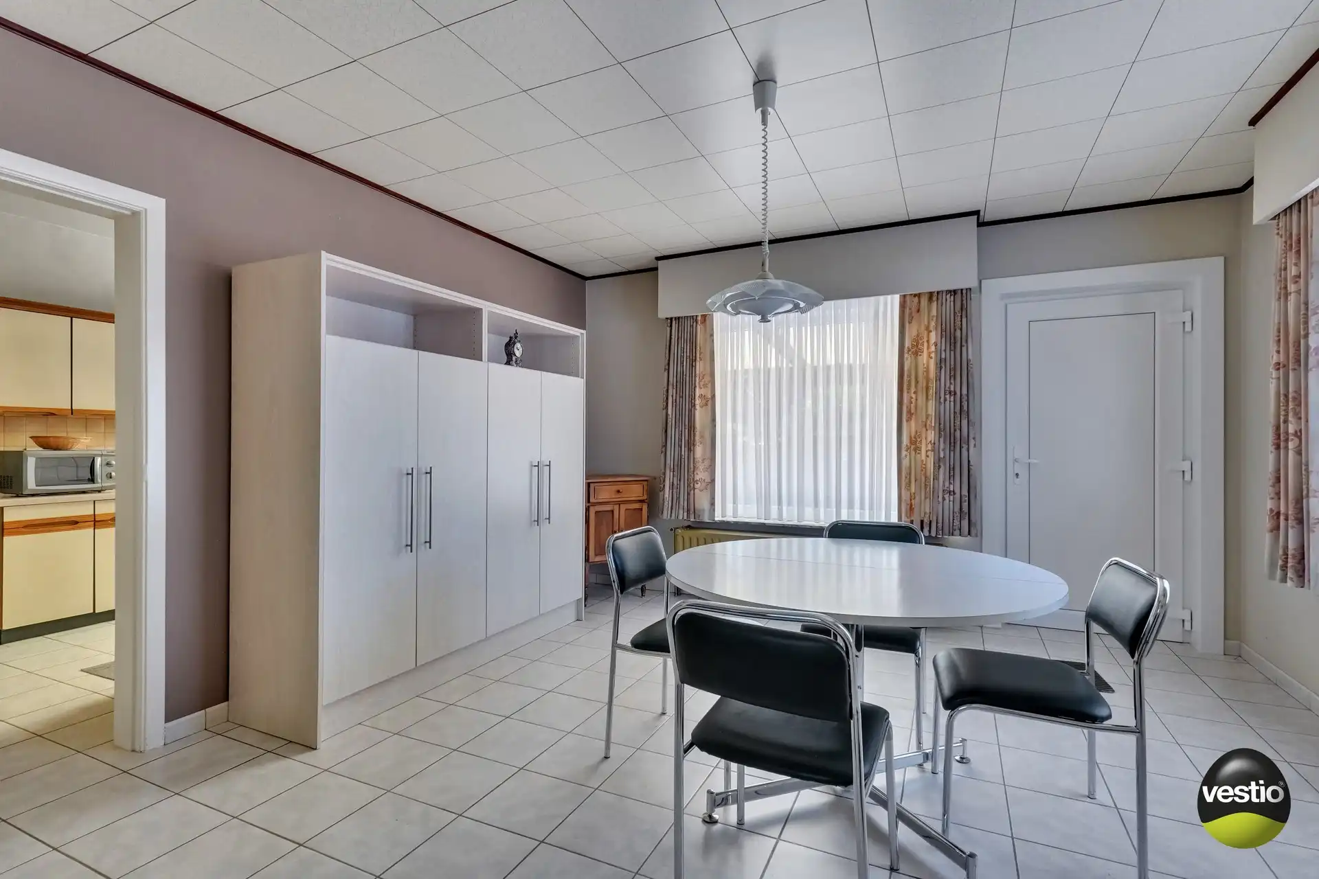 RUSTIG GELEGEN, TE RENOVEREN WONING TE STAL-KOERSEL foto 13