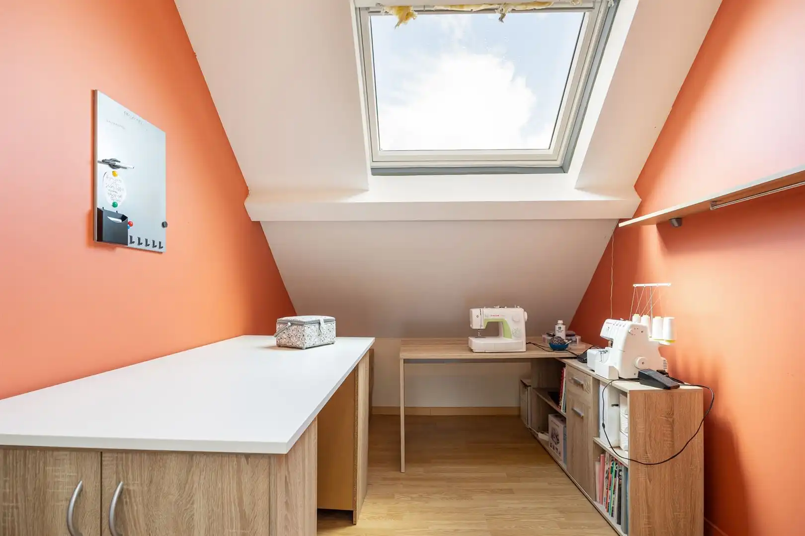 Verrassend ruime woning met 7 slaapkamers en tuin. foto 11