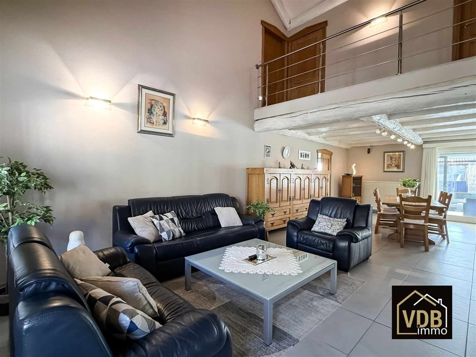 Riante woning - open bebouwing - met loods foto 8