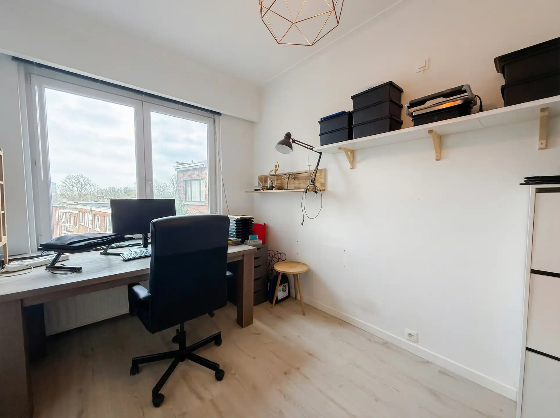 Licht en ruim 2-slaapkamer appartement op topligging foto 8