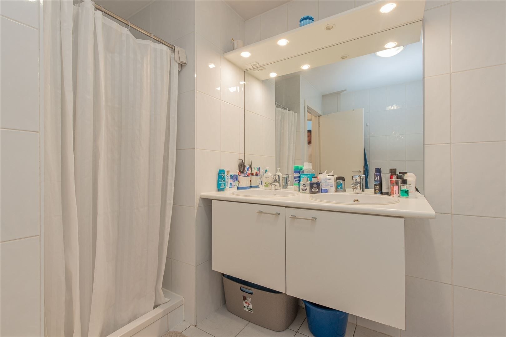 Instapklaar appartement met 2 SLP in Koekelberg! foto 10