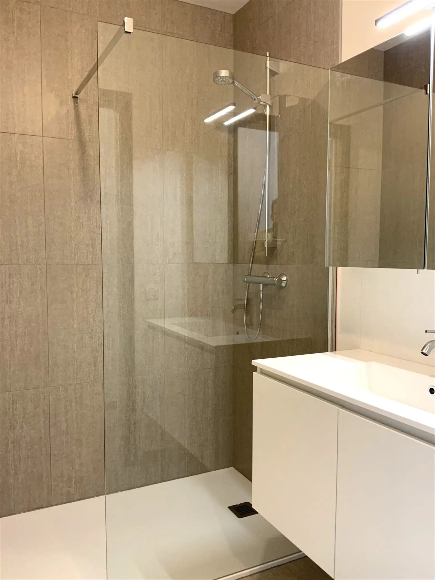 Appartement met 1 slaapkamer en zonnig terras foto 9