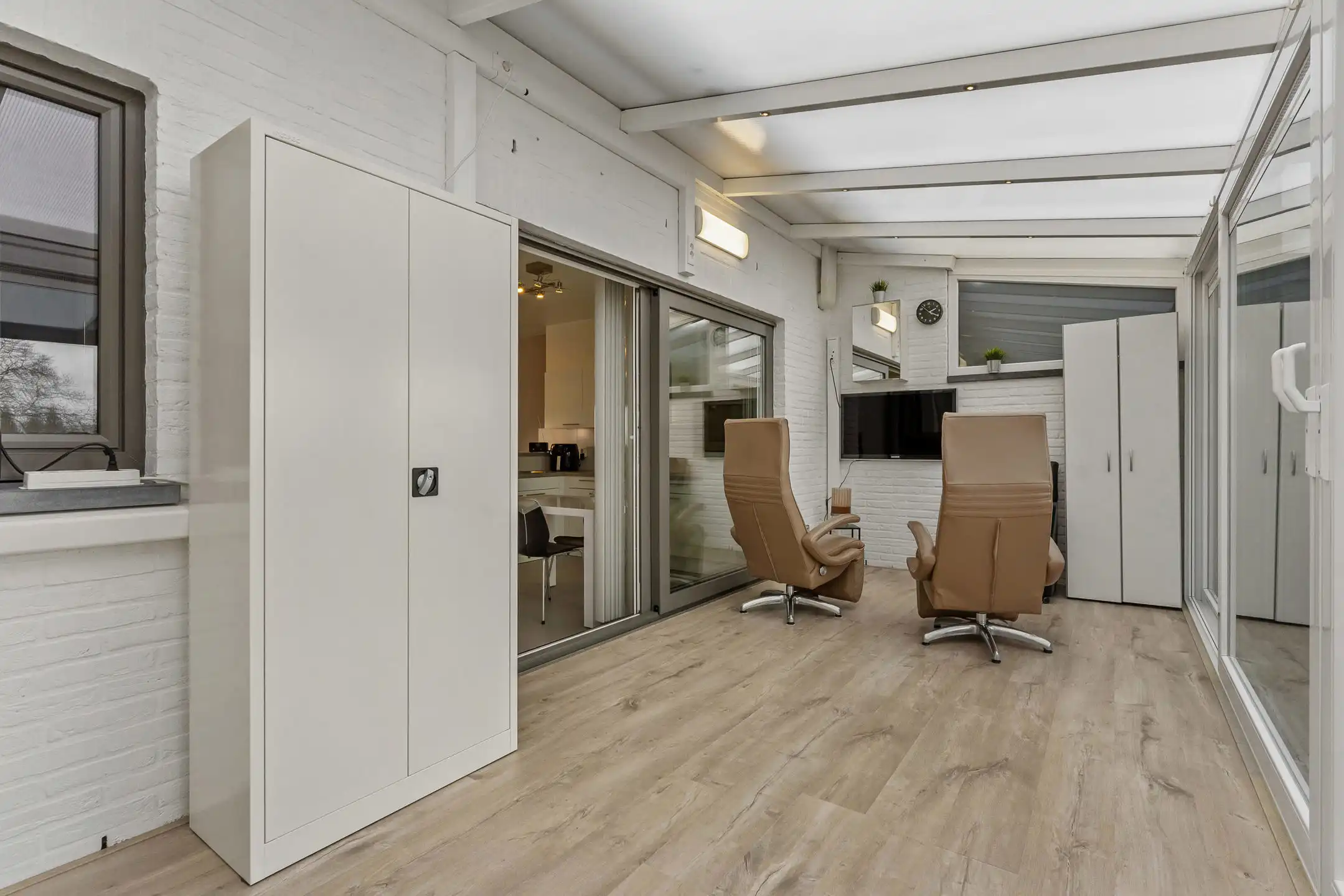 Perfect onderhouden duplex in het hart van Riemst foto 9