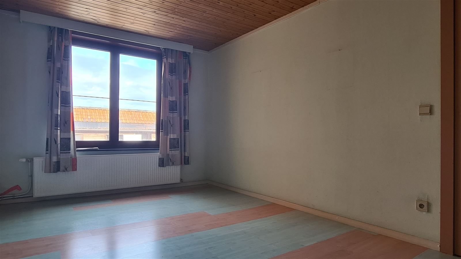 Te renoveren woning op centrale ligging foto 15