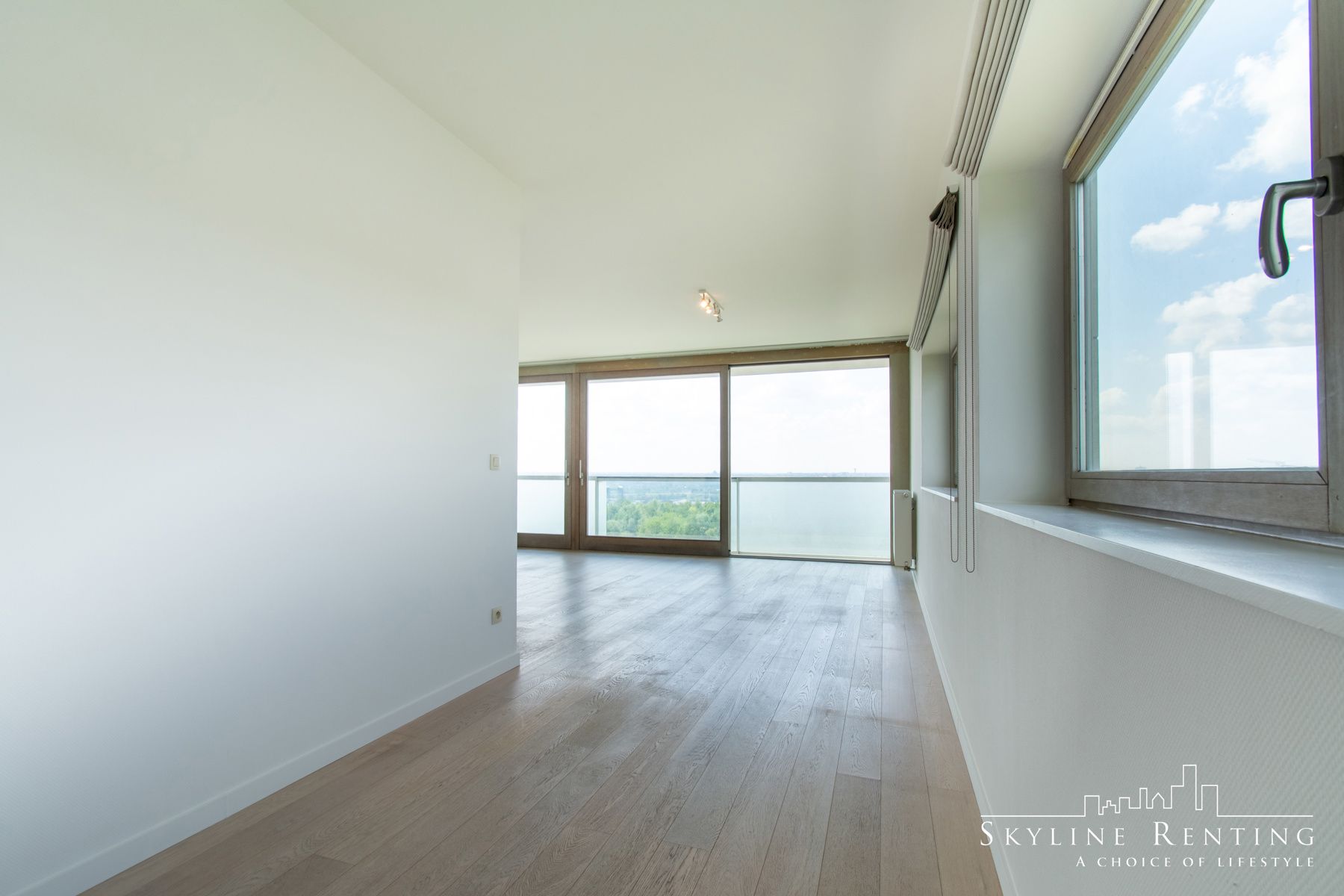 Prachtig ongemeubeld appartement 2 kamers + Terras!!!  foto 6