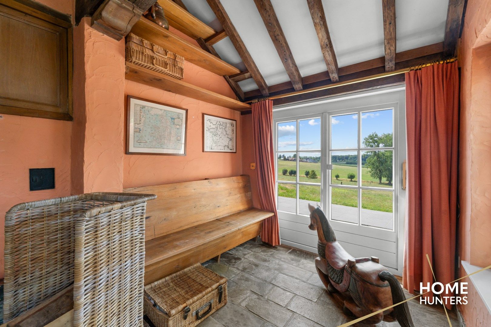 Exclusieve villa met gastenverblijf en panoramische zichten foto 29