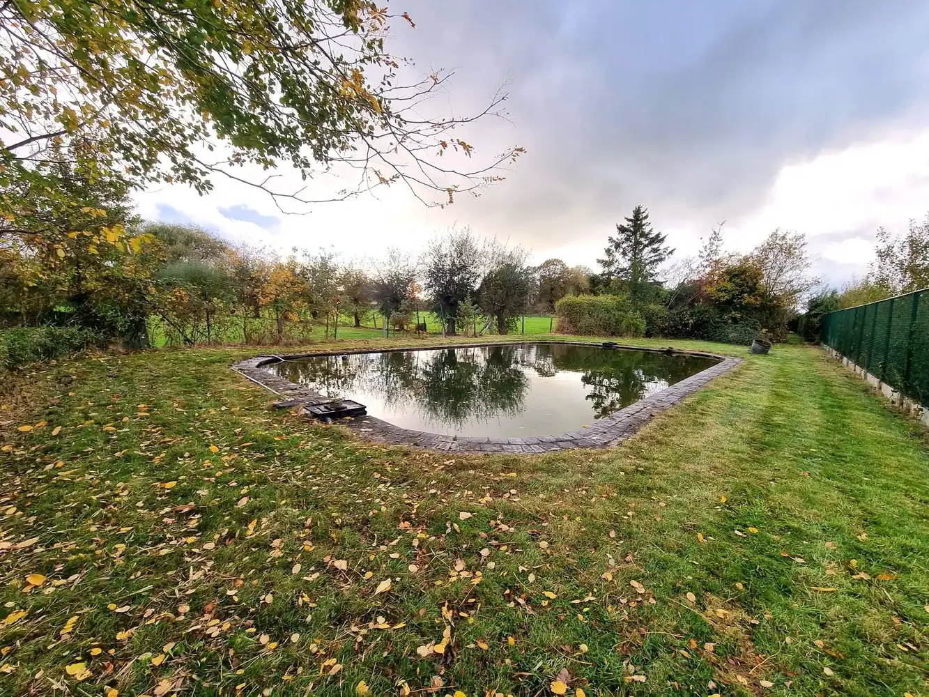 Ruime instapklare gezinswoning met prachtige tuin 28a51ca en uitstekende ligging! foto 4