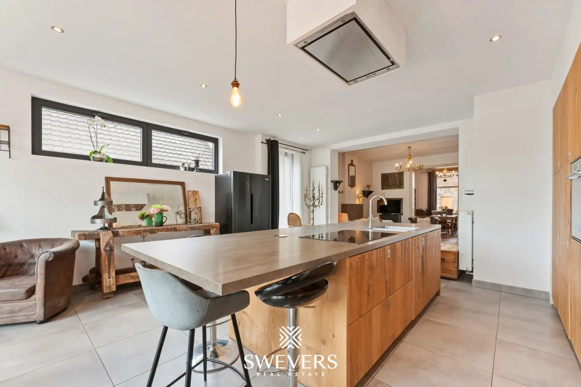 Riante 4 slaapkamer woning in Vucht foto 8