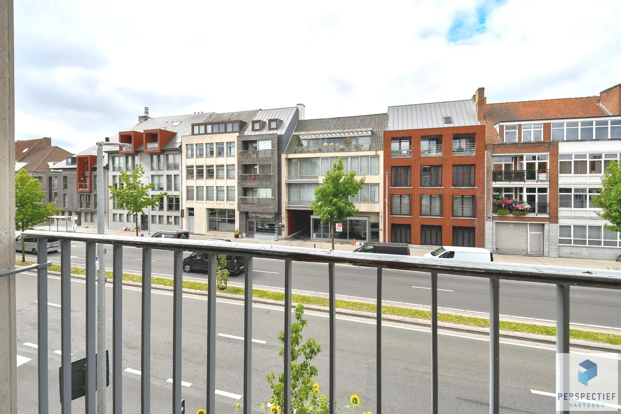 Ruim 2 slpk appartement op wandelafstand van 't Zand en de Vesten. foto 2