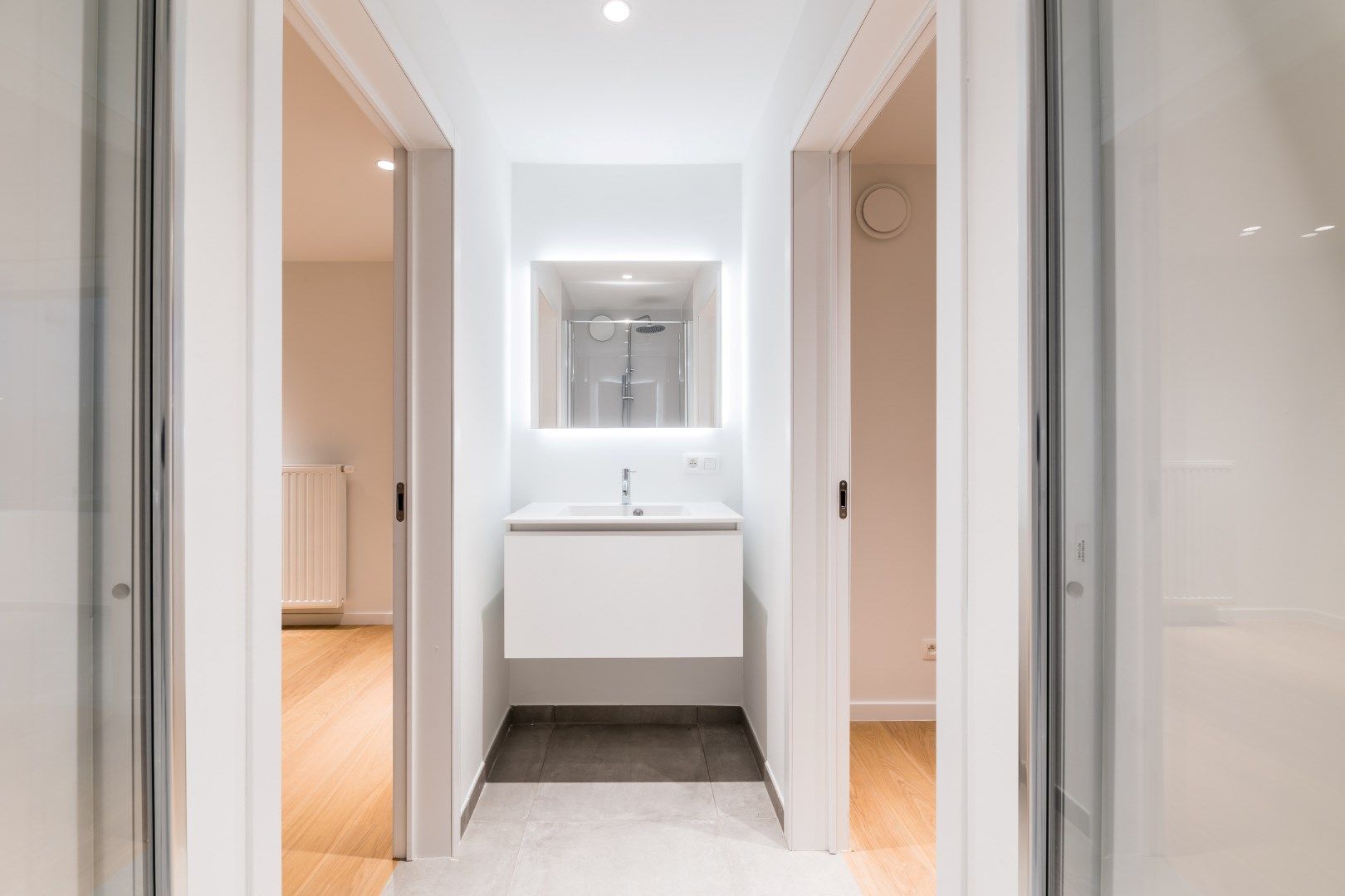 Luxueus appartement met een perfecte afwerkingsgraad foto 16