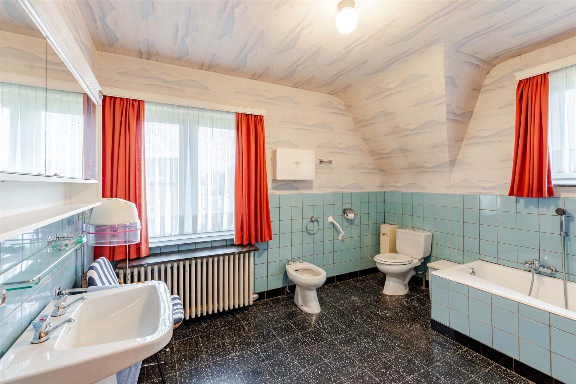 Charmante vrijstaande woning met grote tuin in het landelijke Bruinbeke  foto 18