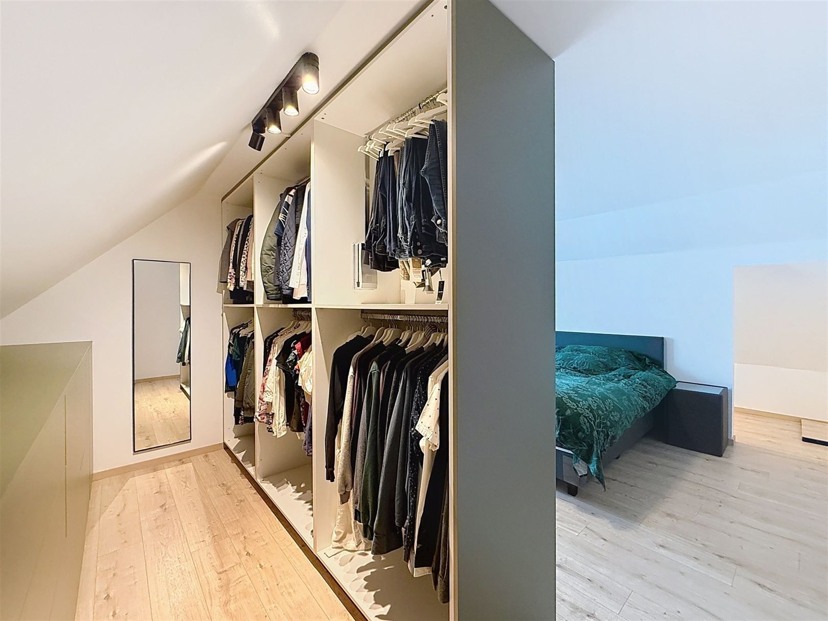 Mooie instapklare woning, 3 slpks, garage, tuin, 9a 18ca foto 27