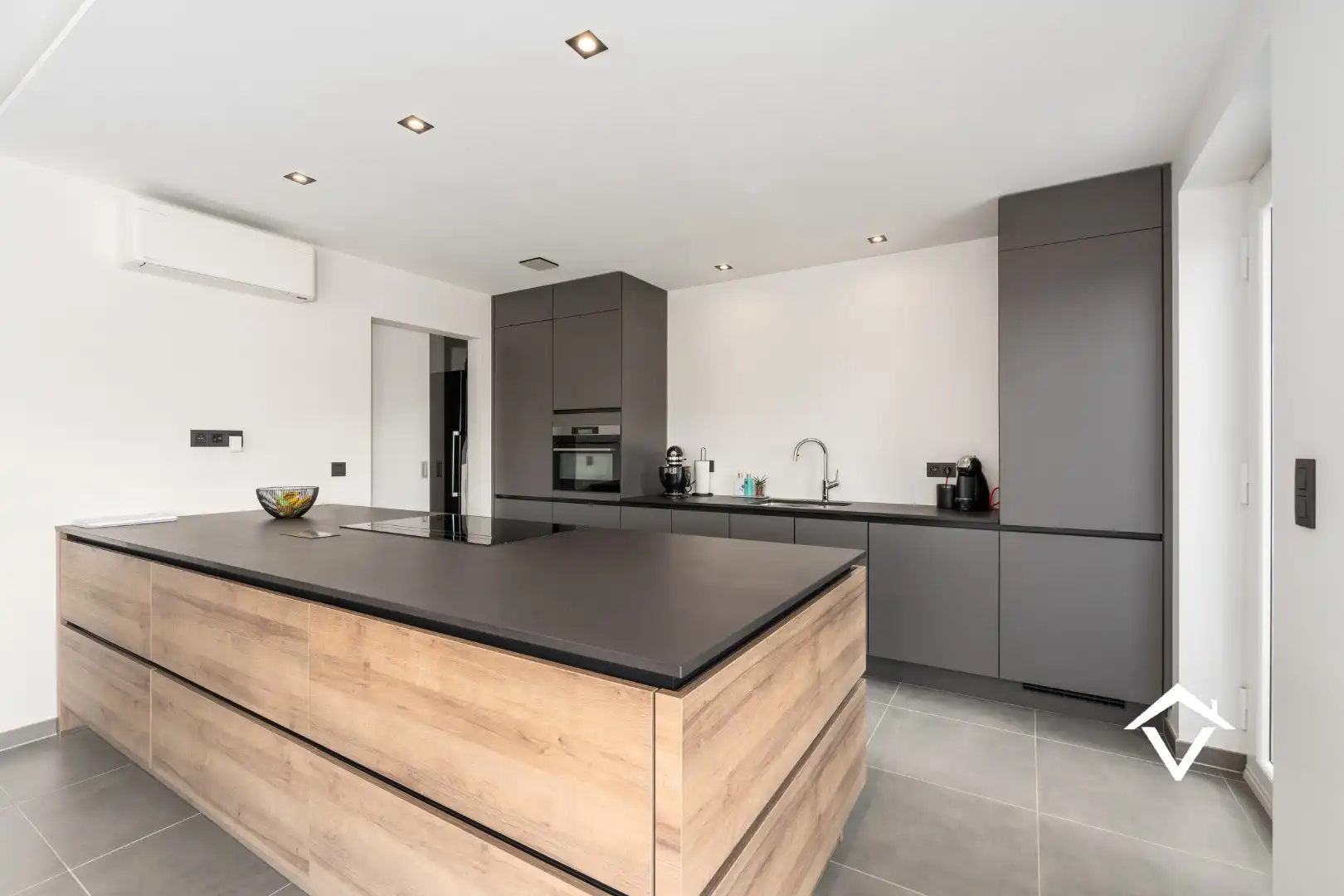 Instapklare woning met 3 slaapkamers en garage te Middelkerke foto 6