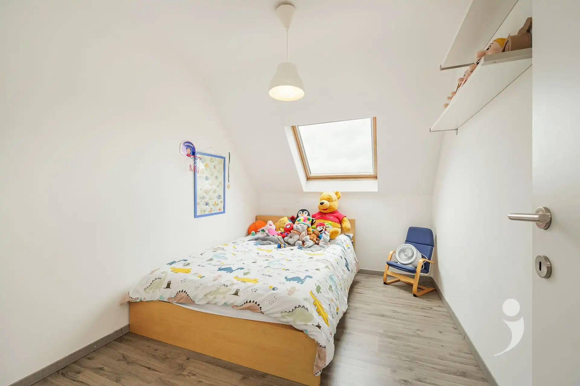 Bijzonder ruim appartement met prachtig vergezicht foto 18