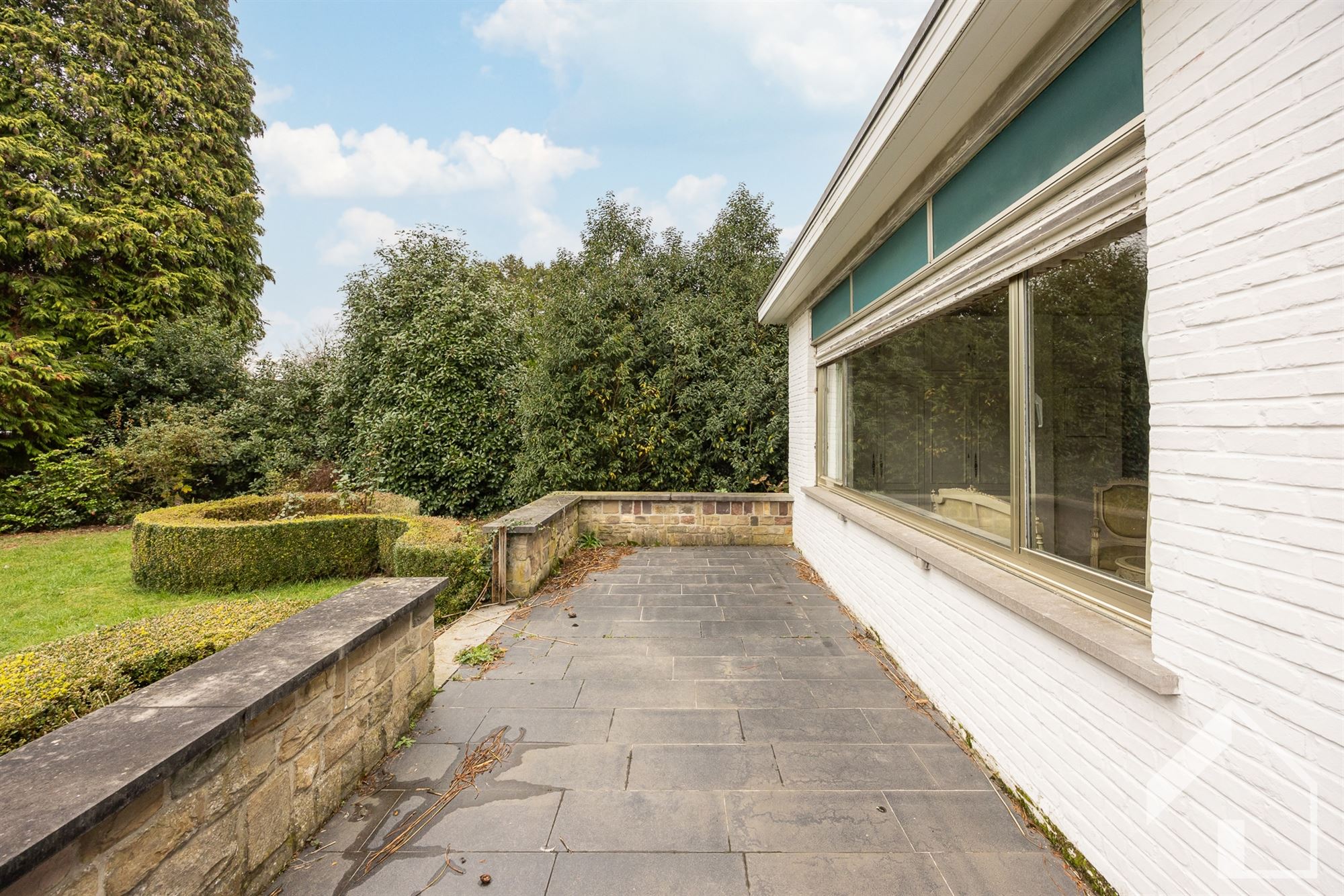 Te renoveren, karaktervolle villa in het centrum van Pulle foto 26