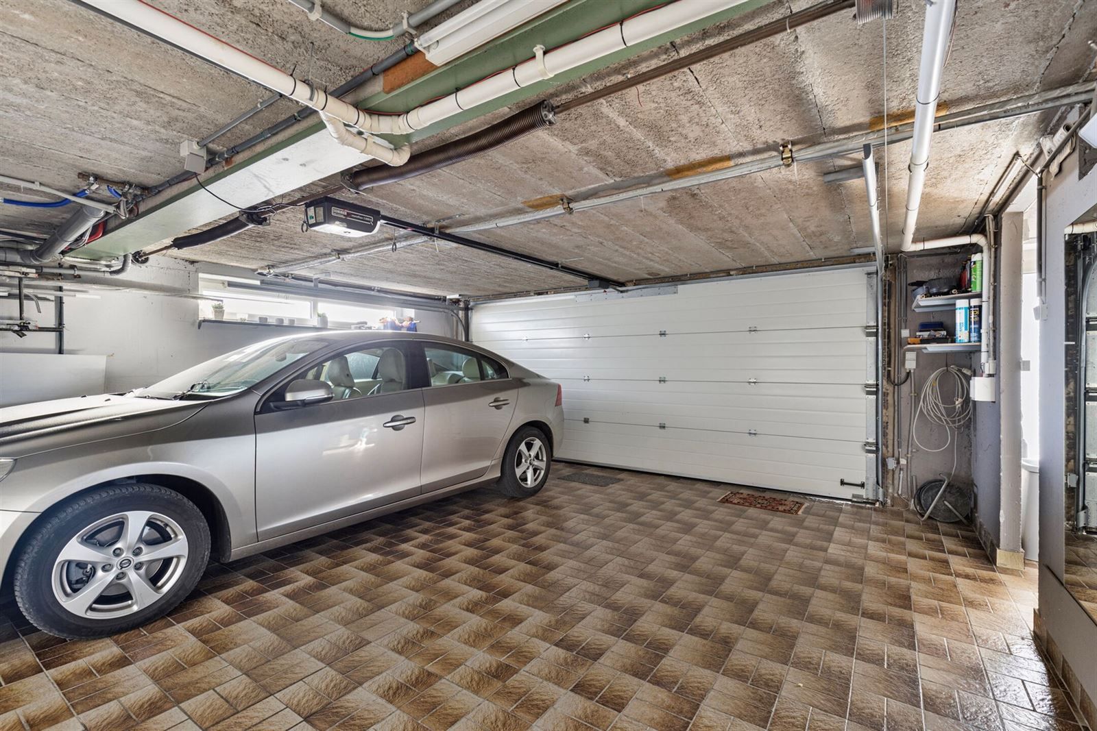 Ruime villa te huur in groene omgeving  foto 27