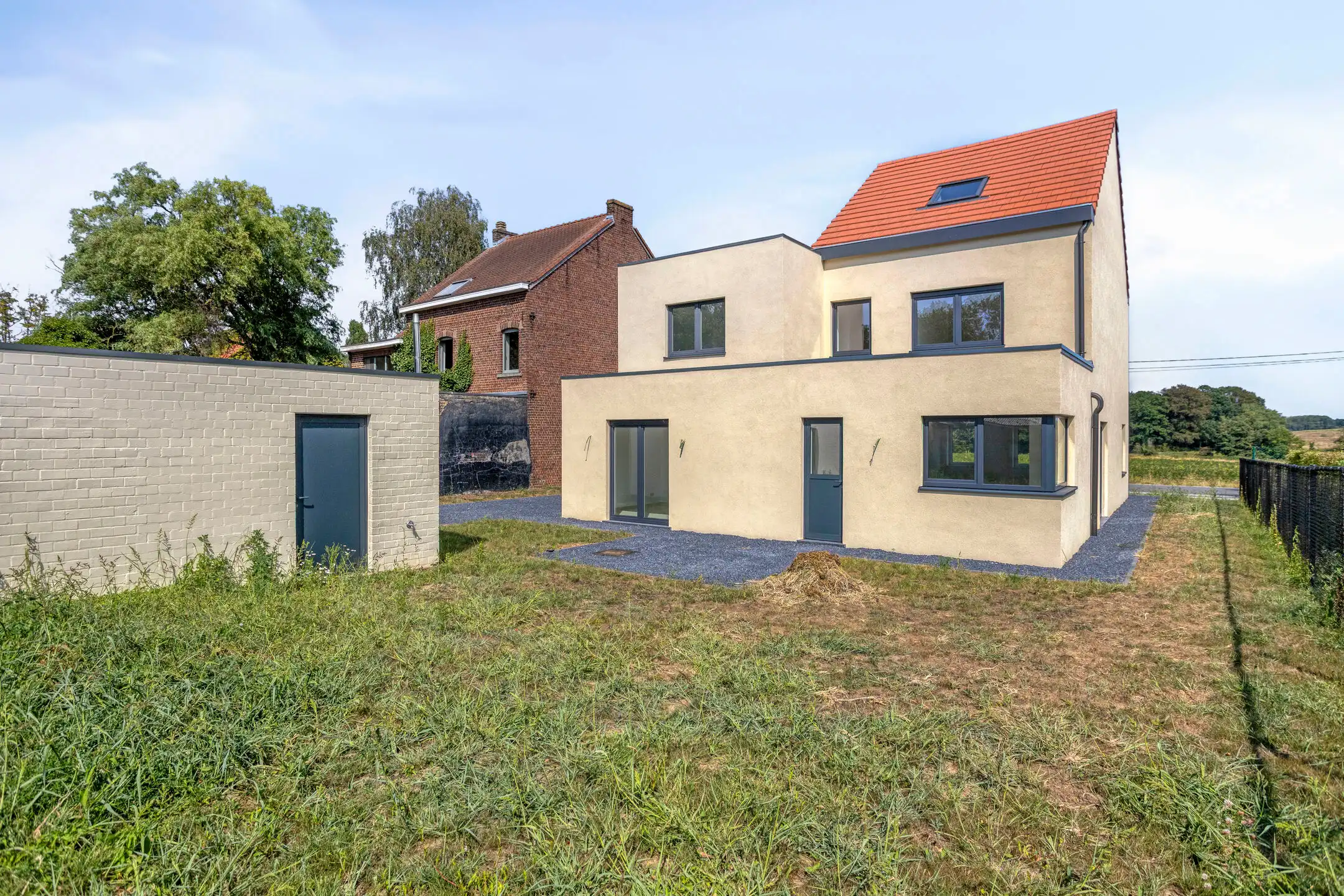 Ruime gerenoveerde woning (230 m²) nabij Gouden Kruispunt foto 26