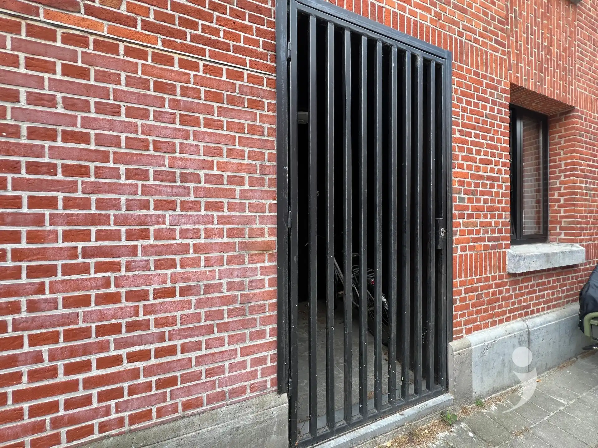 Ruime studio met privéterras foto 10