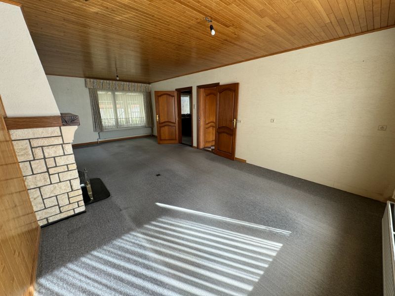 Goed onderhouden gezinswoning op 732m². foto 4