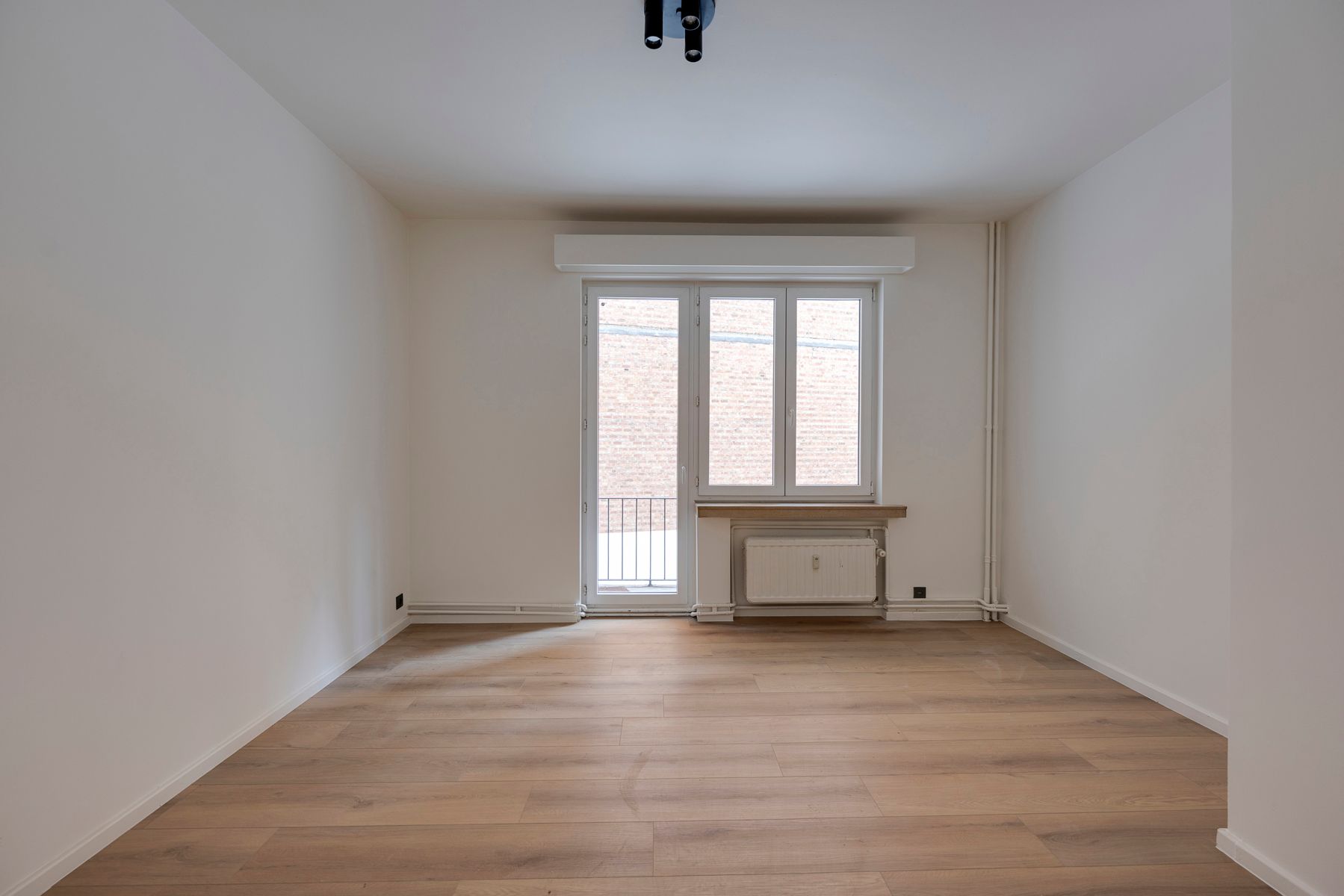 Instapklaar 3-slaapkamerappartement met terras foto 3