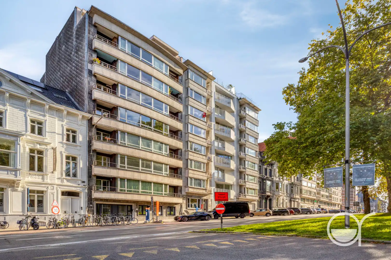 2-slaapkamerappartement met zicht op het Citadelpark  foto {{pictureIndex}}
