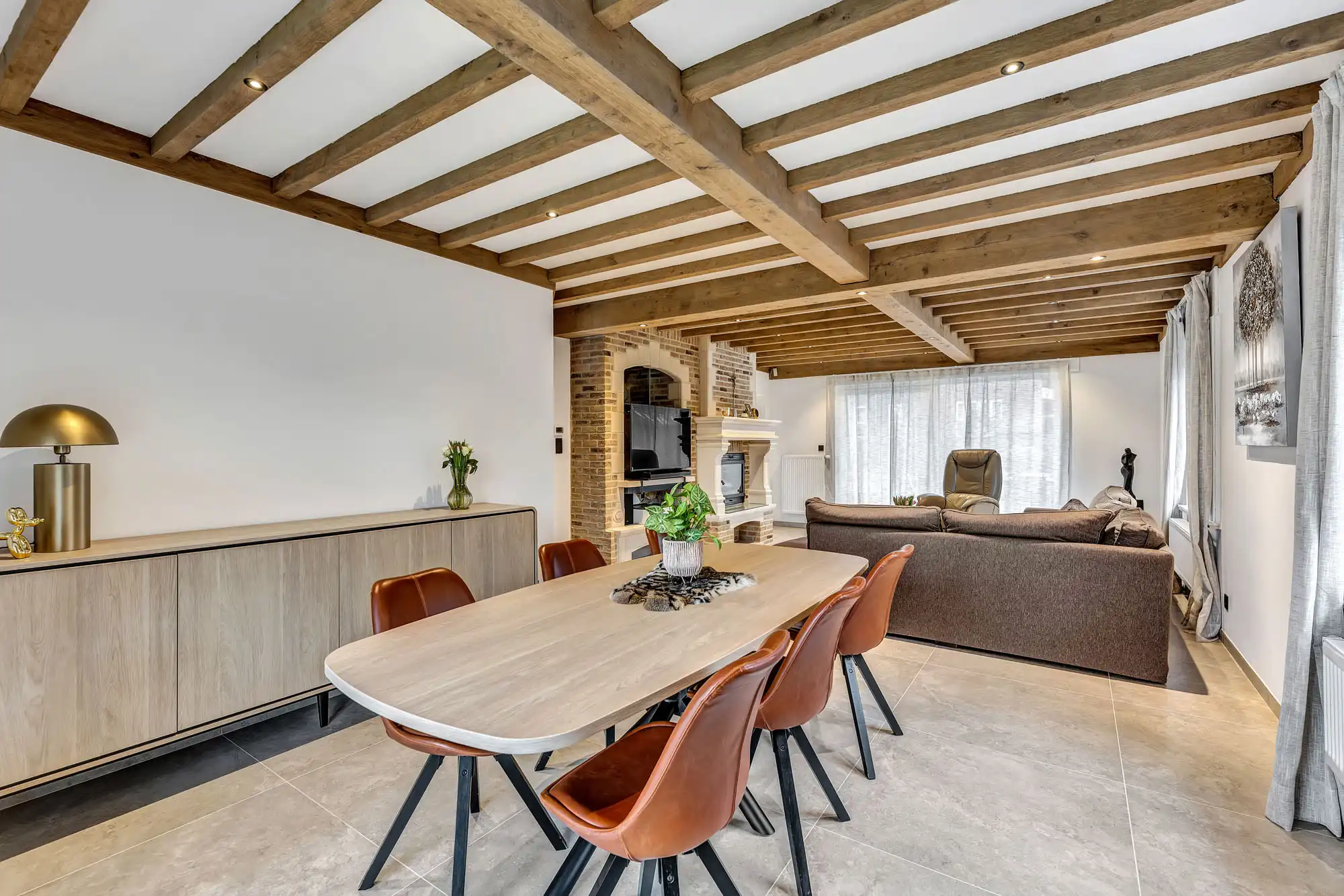 Landelijk stijlvolle villa die recent werd gerenoveerd foto 6