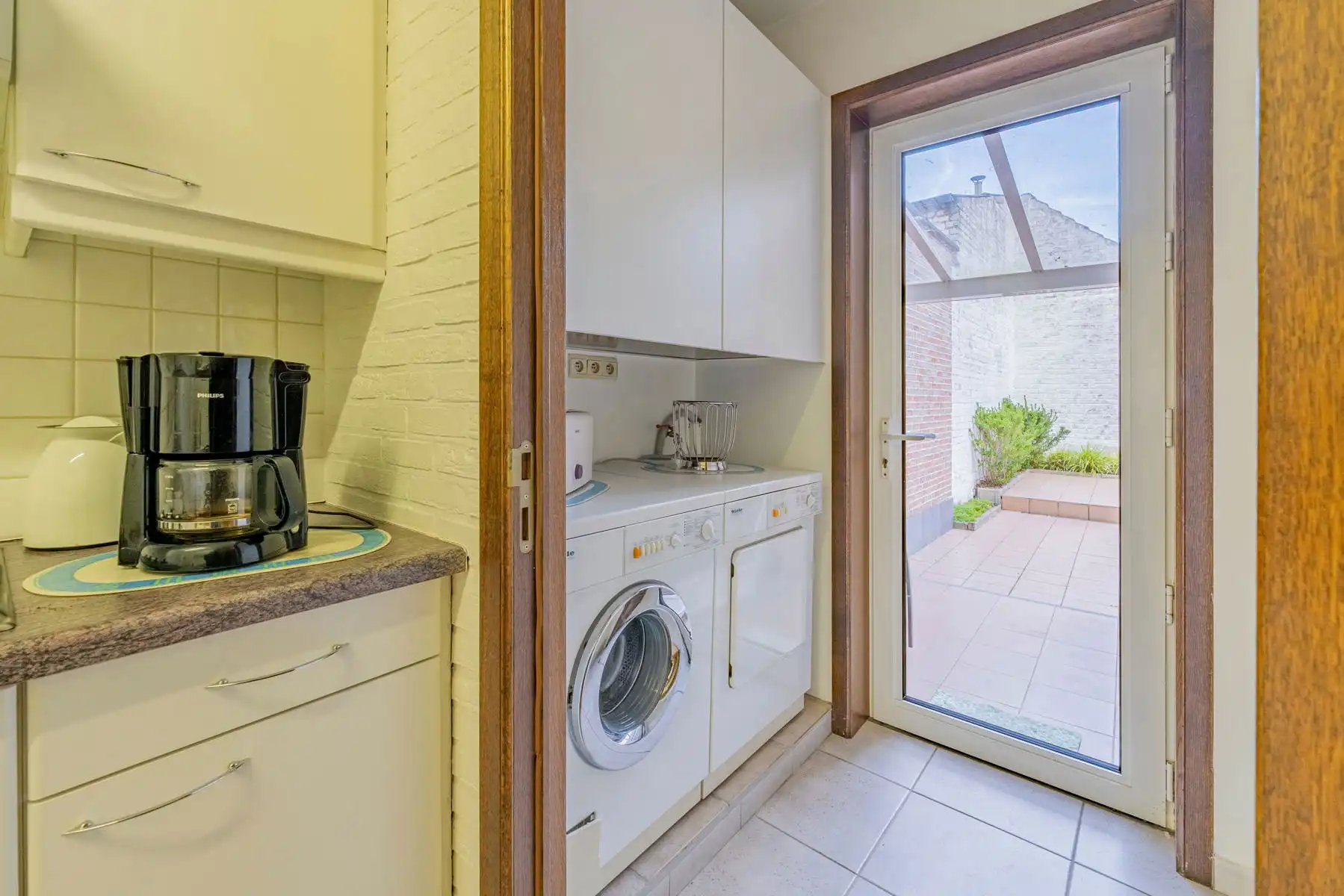 TE KOOP - investeringseigendom met 3 entiteiten foto 5